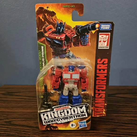 NIB Kingdom War Transformer - Picture 4 of 4